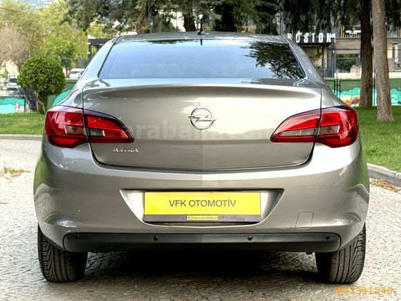 HATASIZ OPEL ASTRA 1.6 EDİTİON PLUS 2016 MODEL SERVİS BAKIMLI !