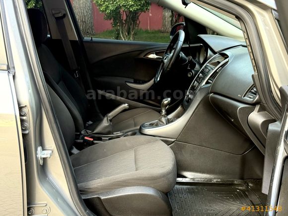HATASIZ OPEL ASTRA 1.6 EDİTİON PLUS 2016 MODEL SERVİS BAKIMLI !