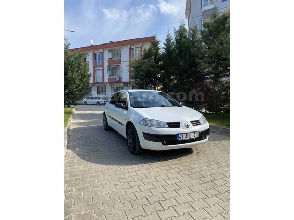 Sahibinden Renault Megane 1.5 dCi Dynamique 2005 Model 