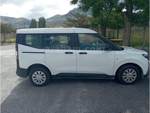 Sahibinden Ford Tourneo Courier 1.5 TDCi Trend 2024 Model