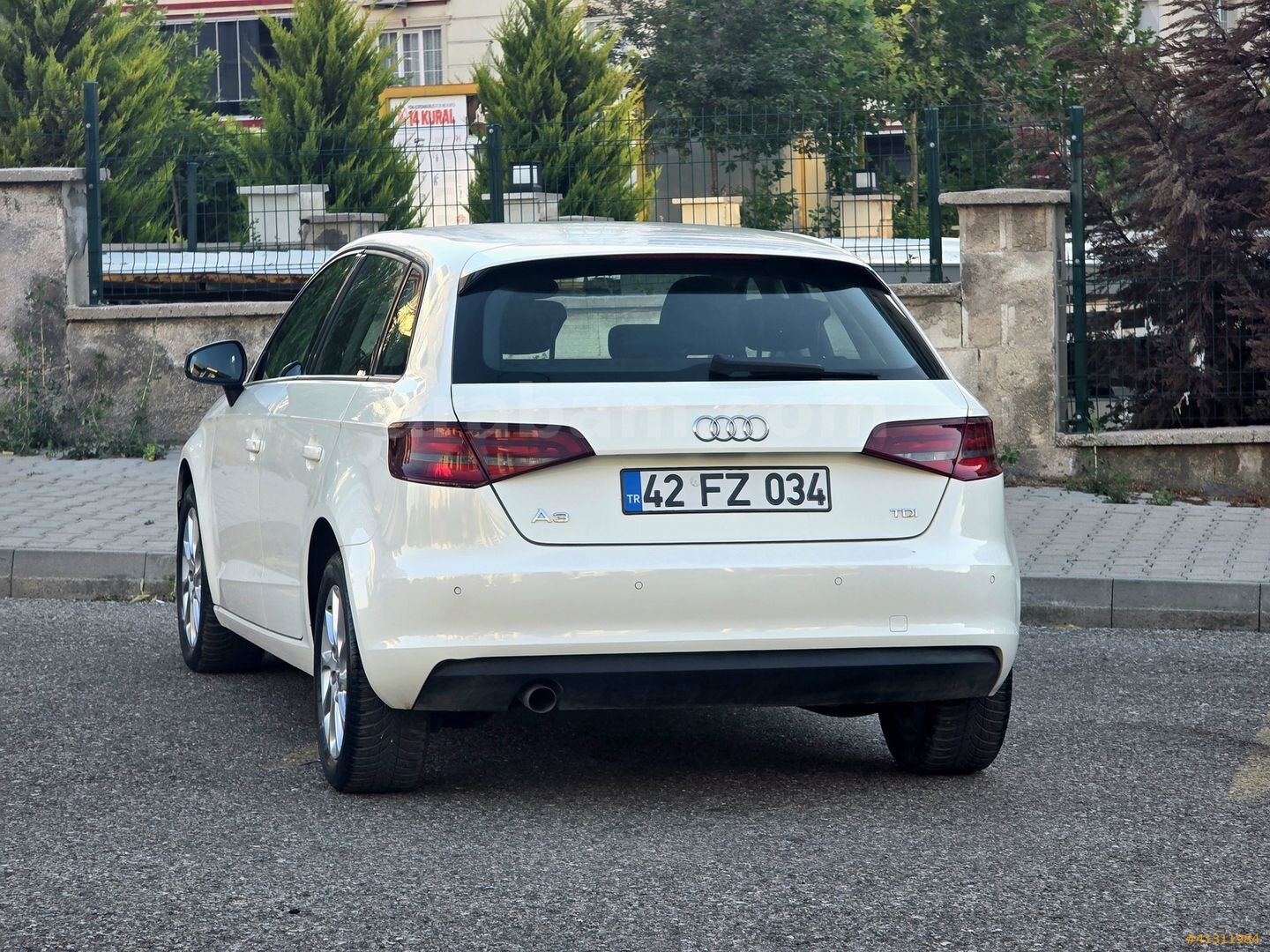 Galeriden Audi A3 Sportback 1.6 TDI Attraction 2015 Model Gaziantep 269.000 km Beyaz 6
