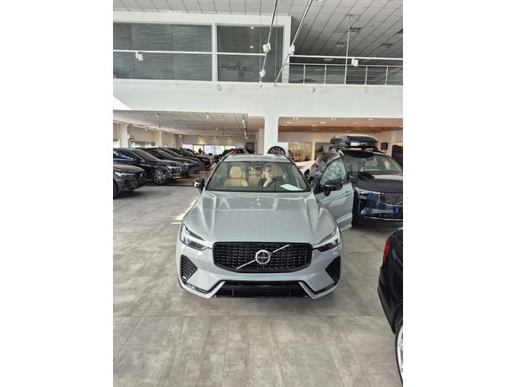 Sahibinden Volvo XC60 2.0 B5 Plus Dark 2025 Model