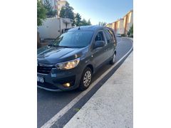 Sahibinden Renault Express Combi 1.5 BlueDCI Joy 2023 Model 