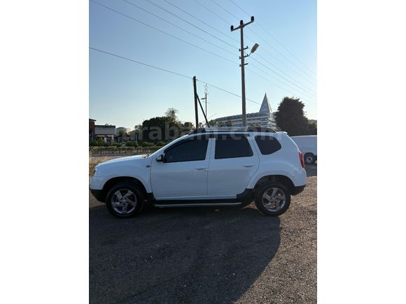 4x2 2. Sahibinden Dacia Duster 1.5 dCi Laureate 2013 Model