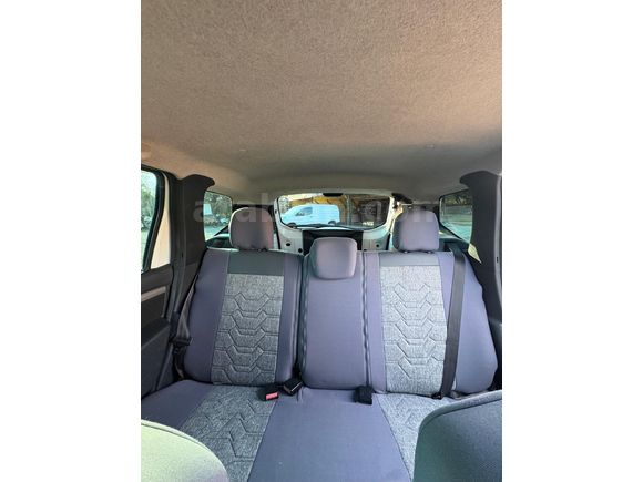 4x2 2. Sahibinden Dacia Duster 1.5 dCi Laureate 2013 Model