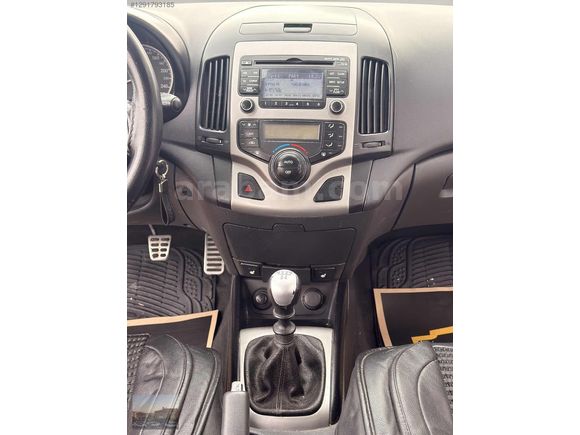 2009 MODEL İ30 1.6 CRDİ STYLE PLUS SUNROOF'lu FULL PAKET