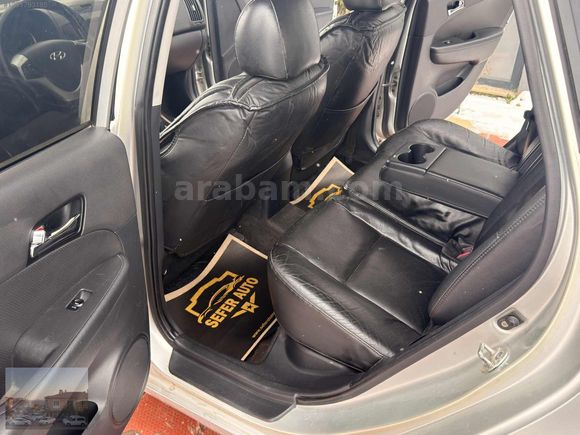 2009 MODEL İ30 1.6 CRDİ STYLE PLUS SUNROOF'lu FULL PAKET