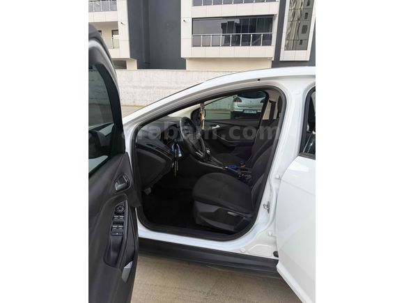 Sahibinden Ford Focus 1.5 TDCi Trend X 2015 Model 