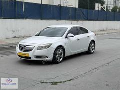 TEMİZ KAZASIZ OPEL İNSİGNİA