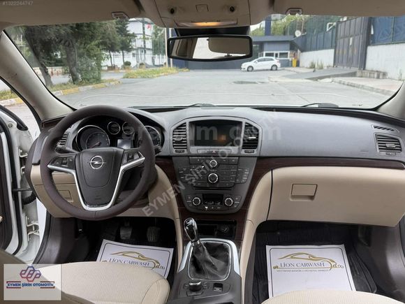 TEMİZ KAZASIZ OPEL İNSİGNİA