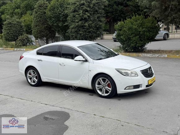 TEMİZ KAZASIZ OPEL İNSİGNİA