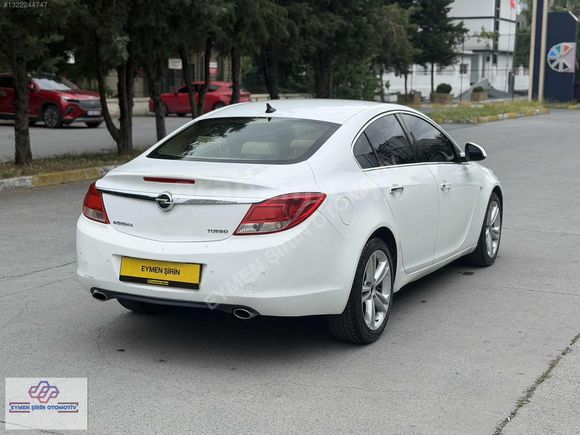 TEMİZ KAZASIZ OPEL İNSİGNİA