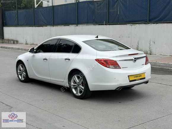 TEMİZ KAZASIZ OPEL İNSİGNİA