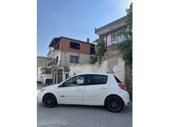 Sahibinden Renault Clio 1.5 dCi Night & Day 2012 Model 