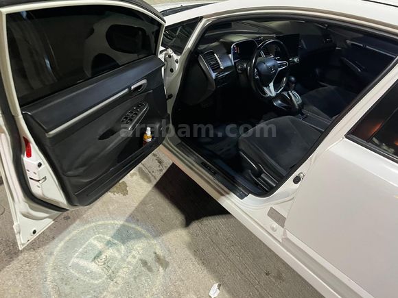 Sahibinden Honda Civic 1.6i VTEC Elegance 2012 Model