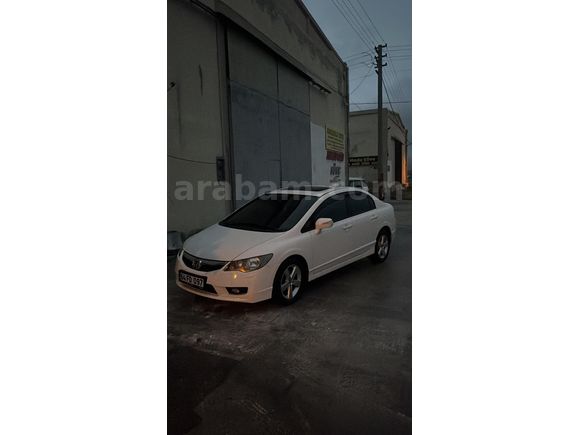Sahibinden Honda Civic 1.6i VTEC Elegance 2012 Model