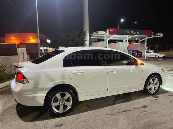 Sahibinden Honda Civic 1.6i VTEC Elegance 2012 Model