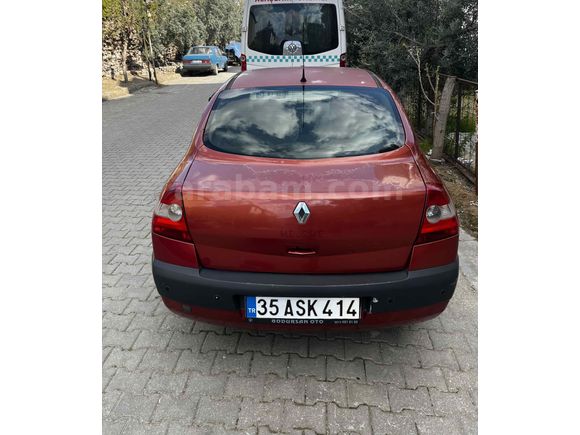 Sahibinden Renault Megane 1.6 Authentique 2004 Model 