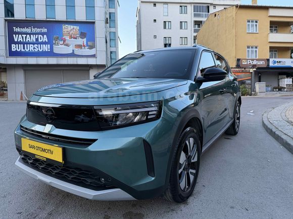 ADEM SARI'DAN BOYASIZ 2025 MODEL ÇİFT RENK FULL ELEKTİKLİ 10.000 KM