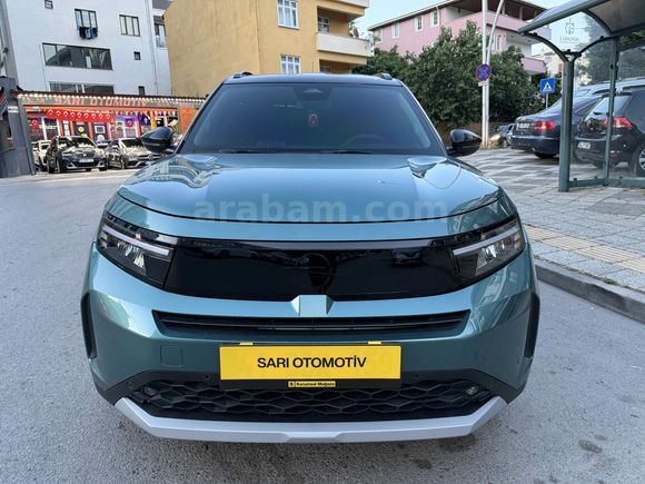 ADEM SARI'DAN BOYASIZ 2025 MODEL ÇİFT RENK FULL ELEKTİKLİ 10.000 KM