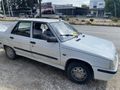 Galeriden Renault R 9 1.4 Broadway RL 1998 Model İzmir