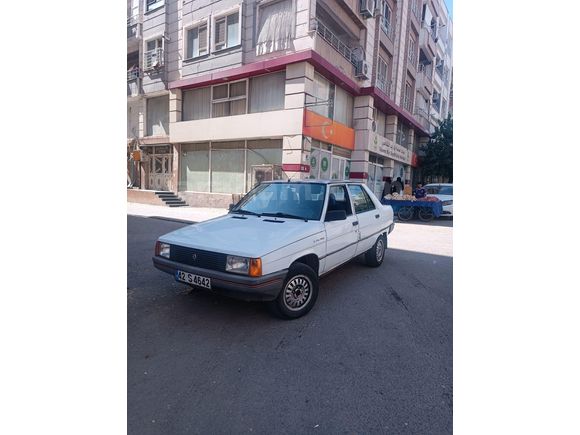 Sahibinden Renault R 9 1.4 Broadway GTE 1993 Model