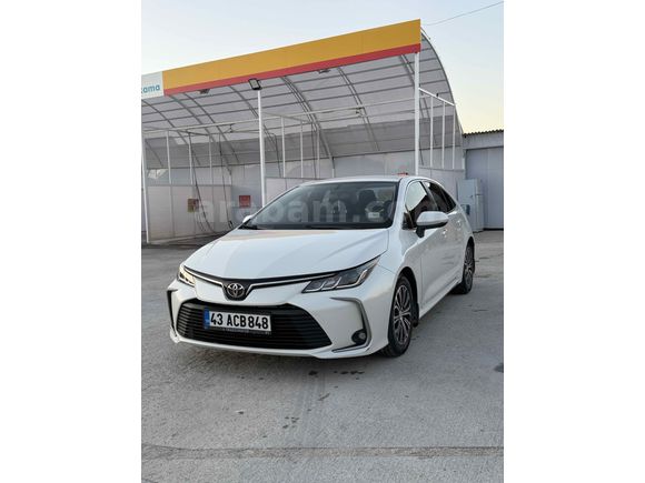 Sahibinden Toyota Corolla 1.5 Dream 2021 Model 
