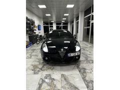 Sahibinden Alfa Romeo Giulietta 1.6 JTD Distinctive 2014 Model 
