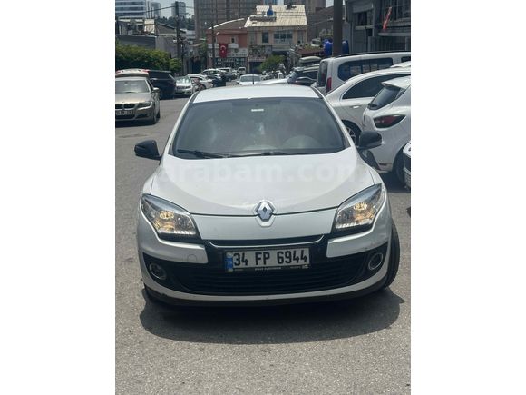 Galeriden Renault Megane 1.5 dCi Extreme 2012 Model İstanbul