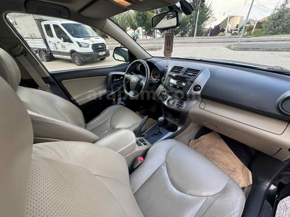 Sahibinden Toyota RAV4 2.0 Premium Plus 2012 Model 