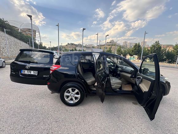 Sahibinden Toyota RAV4 2.0 Premium Plus 2012 Model 