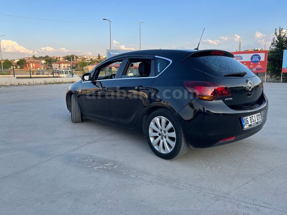 Sahibinden Opel Astra 1.6 Cosmo 2011 Model 