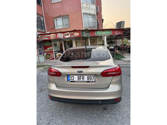Sahibinden Ford Focus 1.6 TDCi Titanium X SUNROOF  FULL