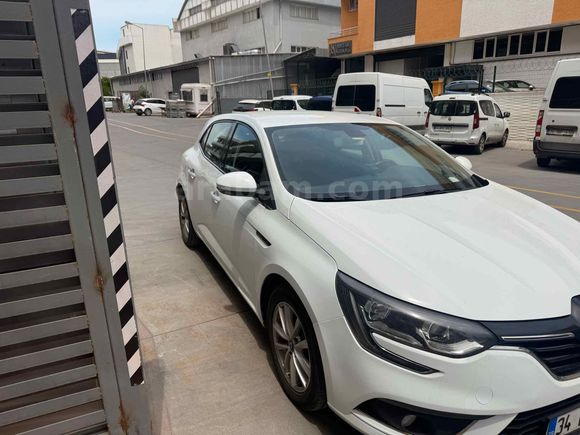 Sahibinden Renault Megane 1.5 dCi Touch 2018 Model 