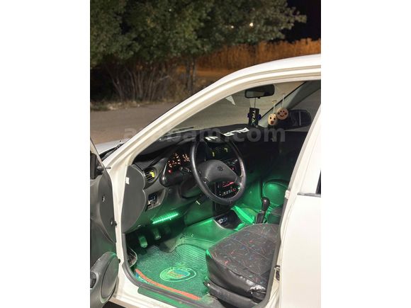 Sahibinden Hyundai Accent 1.3 LX 2000 Model 