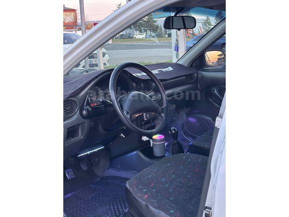 Sahibinden Hyundai Accent 1.3 LX 2000 Model 