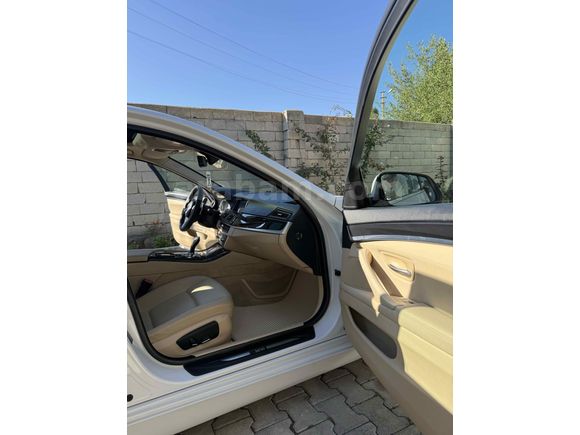  520i Executive 