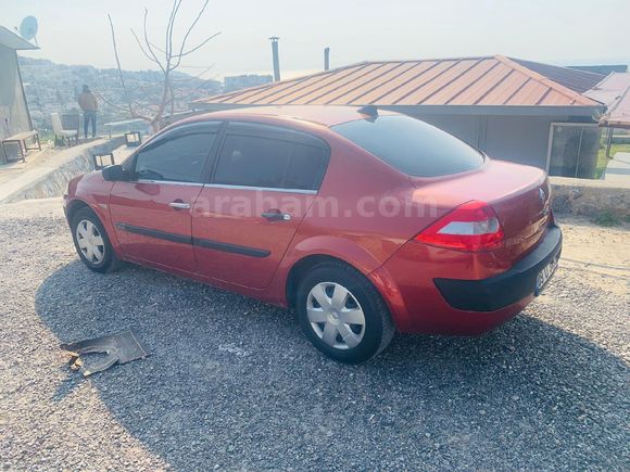 Sahibinden Renault Megane 1.4 Authentique 2005 Model