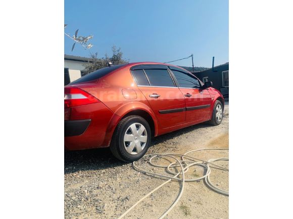 Sahibinden Renault Megane 1.4 Authentique 2005 Model