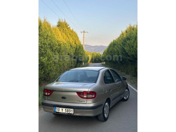 Sahibinden Renault Megane 1.6 RTE 2001 Model 