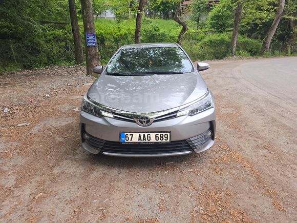 Toyota Corolla 1.4 D-4D Advance 2018 Model