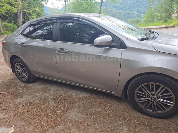 Toyota Corolla 1.4 D-4D Advance 2018 Model