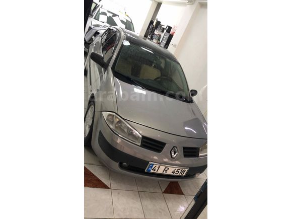 Sahibinden Renault Megane 1.6 Authentique 2004 Model 