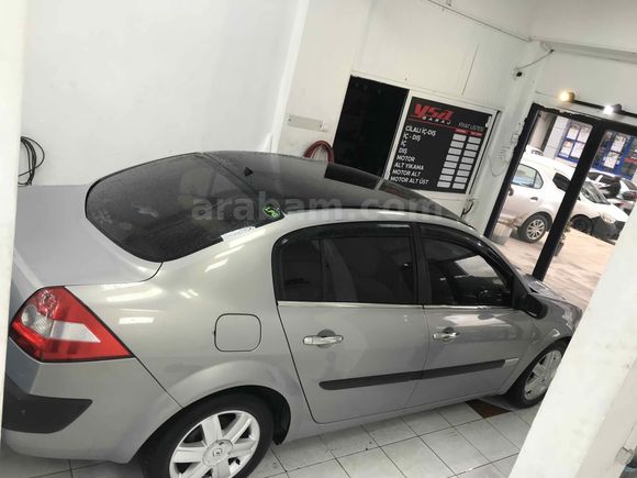 Sahibinden Renault Megane 1.6 Authentique 2004 Model 
