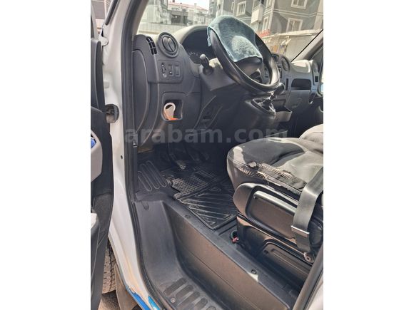 ilk elden acil Renault Master 2.3 dCi 11 m3 2011 Model