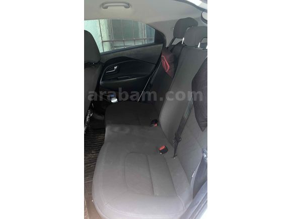 Sahibinden Kia Rio 1.4 CRDi Comfort 2015 Model 