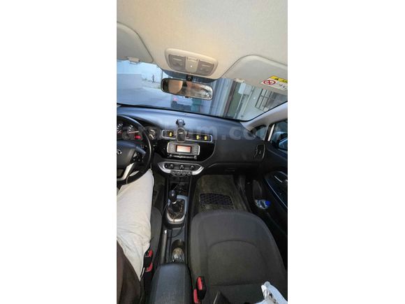 Sahibinden Kia Rio 1.4 CRDi Comfort 2015 Model 