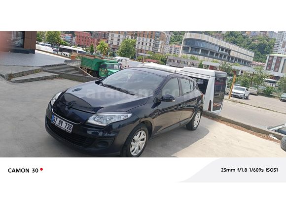 Sahibinden Renault Megane 1.6 Joy 2013 Model