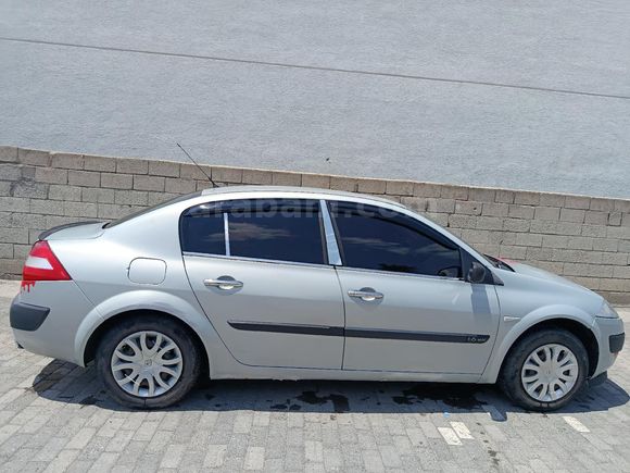 Sahibinden Renault Megane 1.6 Dynique 2004 Model