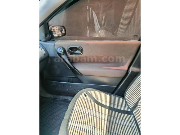 Sahibinden Renault Megane 1.6 Dynique 2004 Model